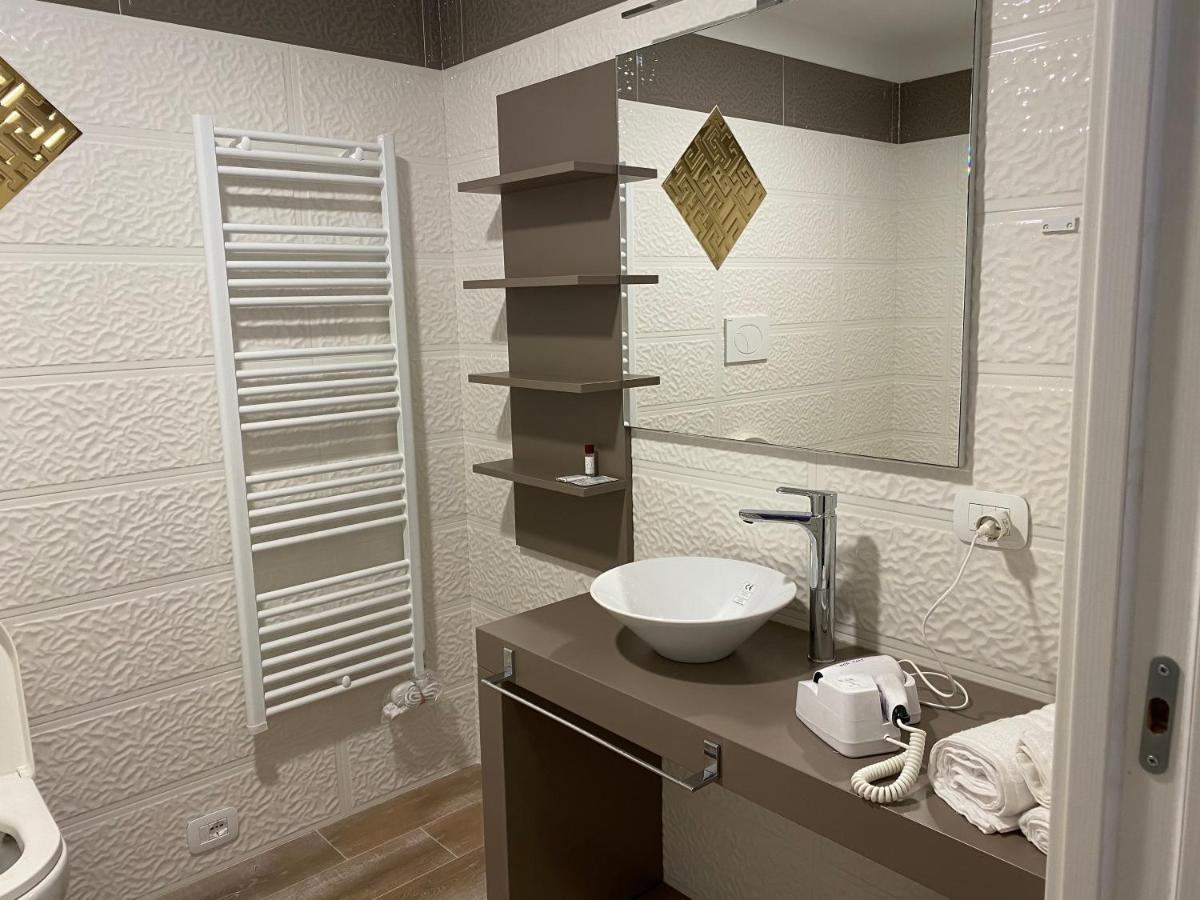Oasilandia Bed & Breakfast Dorno Ngoại thất bức ảnh
